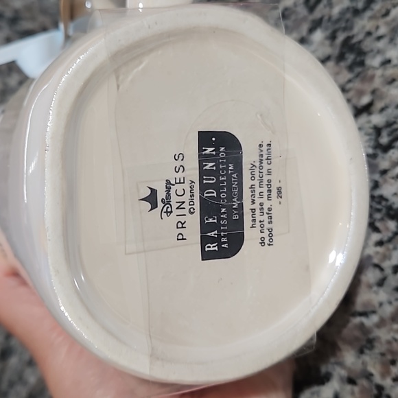 Cinderella Disney Princess Ceramic Mug - Picture 4 of 7